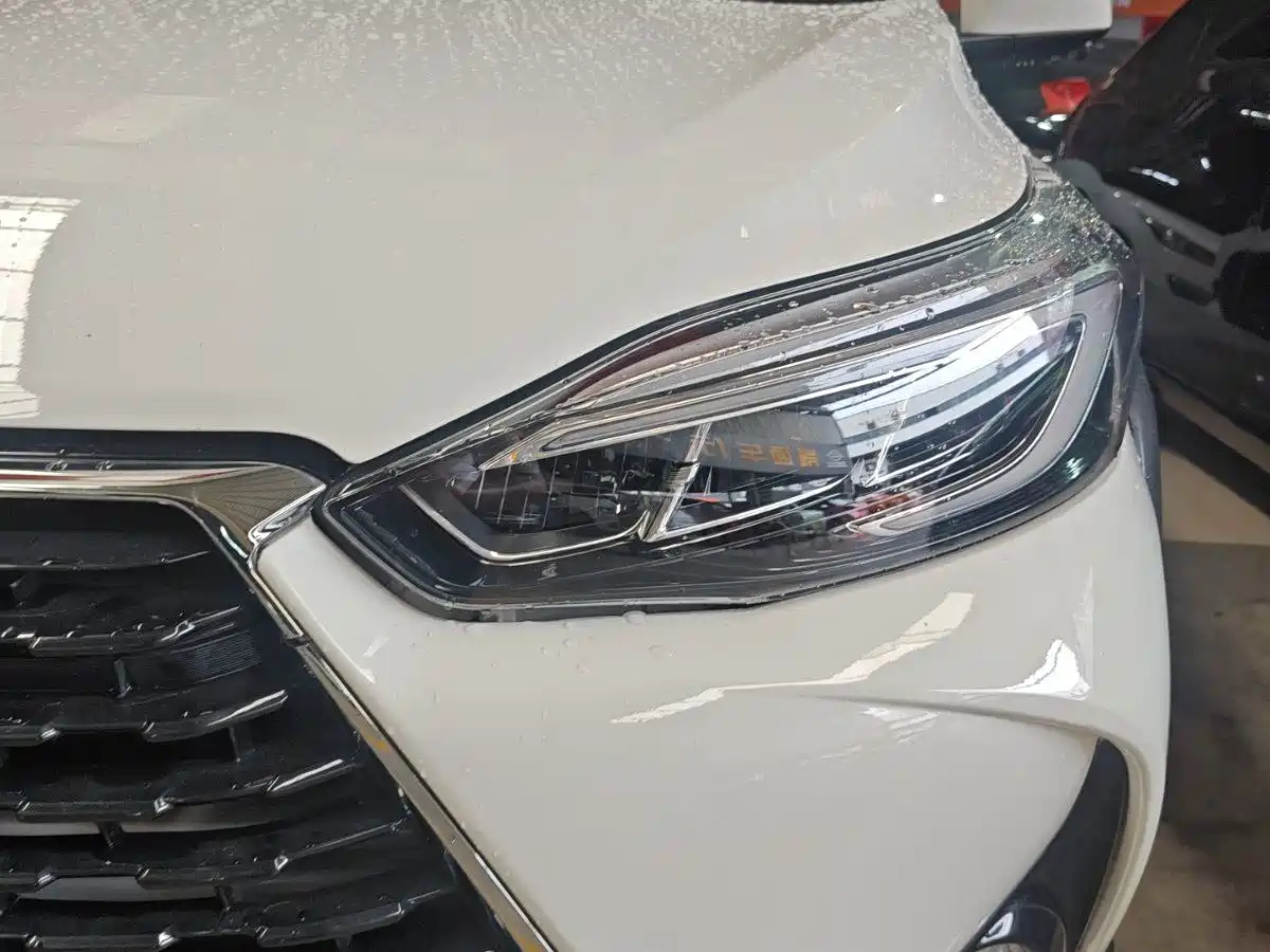 Toyota Yaris, миниатюра 10