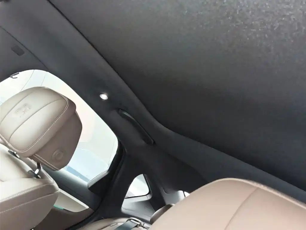 BYD Han 2025 DM-i Smart Driving Edition 125KM Honor фото 18