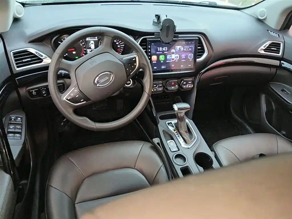 GAC Trumpchi Trumpchi GS4 2017 235T G-DCT 2WD Elite фото 16