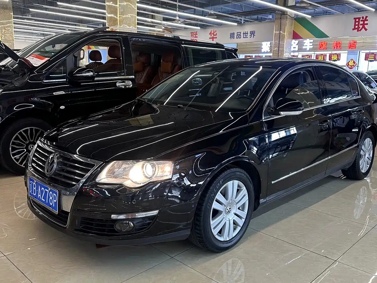 Volkswagen Magotan 2011 1.8TSI DSG Luxury фото 6
