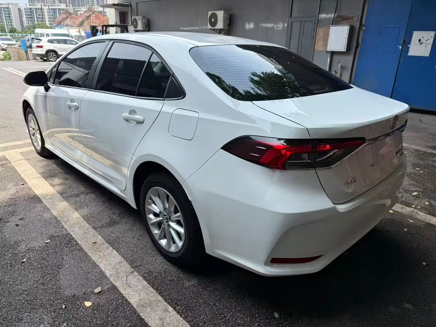 Toyota Corolla 2021 1.2T S-CVT Elite PLUS Edition фото 11