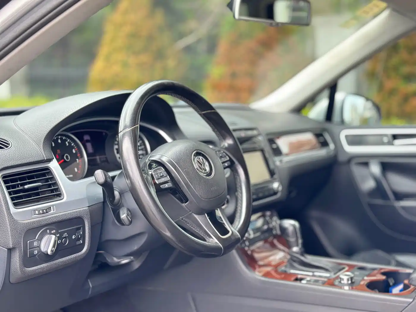 Volkswagen Touareg 2011 3.0TSI Standard фото 12