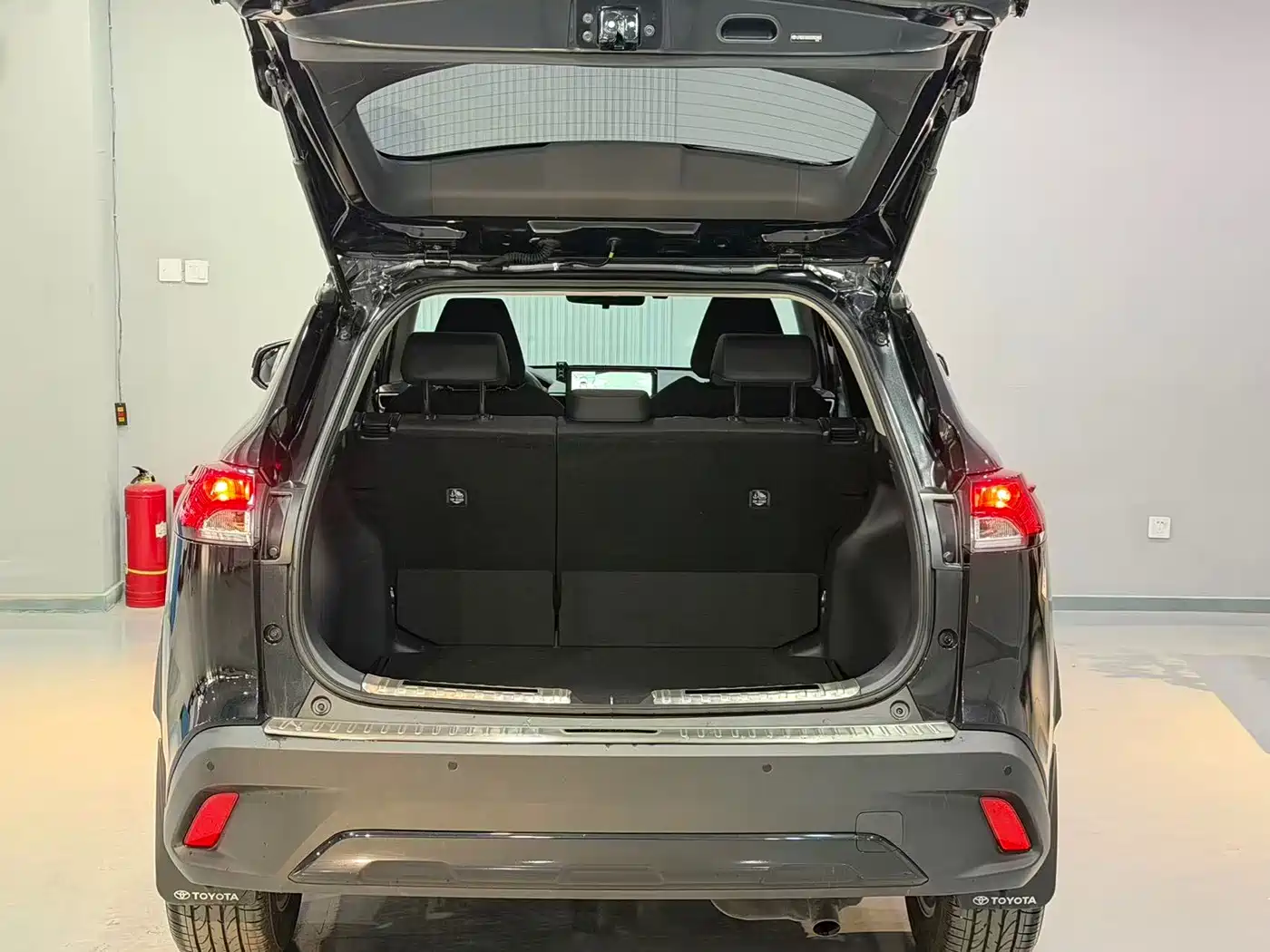 TOYOTA COROLLA SHARP AMPLIFIER