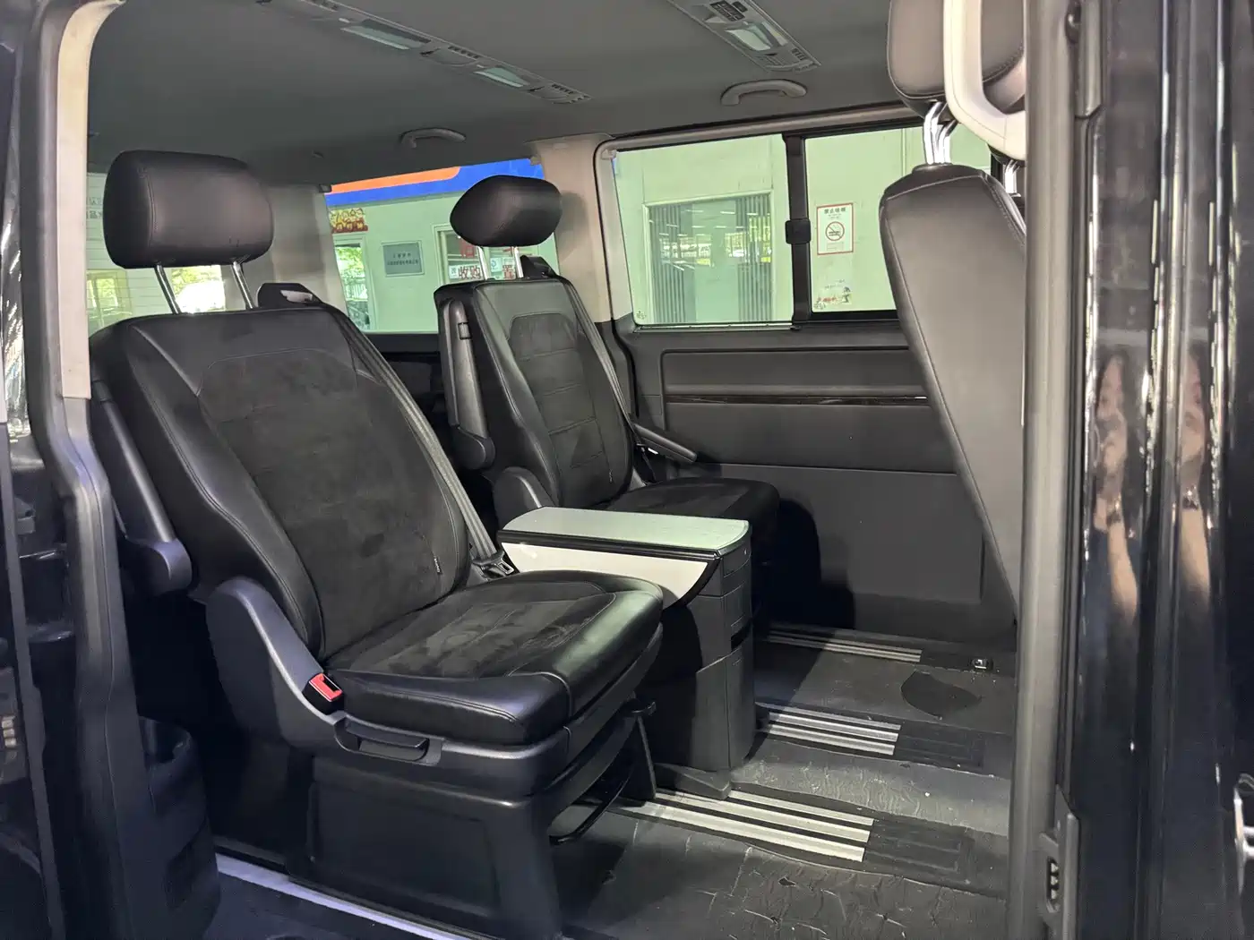 Volkswagen Multivan 2019 2017 2.0TSI 2WD Luxury 7-Seater