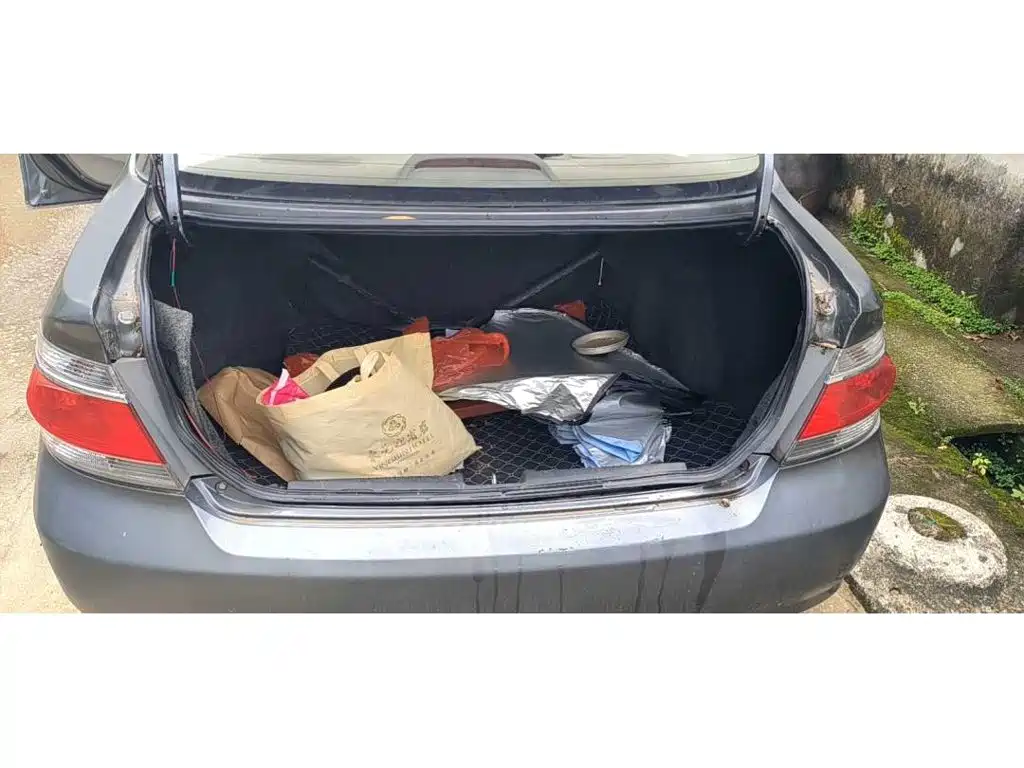 Everus S1 2012 2012 1.3L Manual Comfort