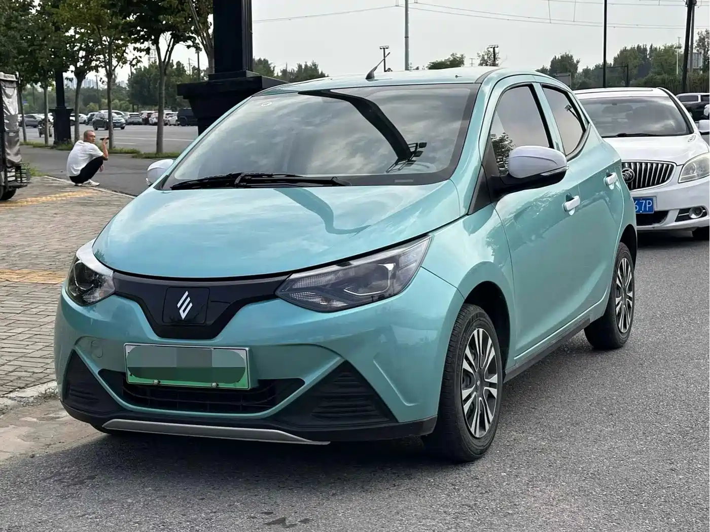 JMCG New Energy Little Kirin 2024 2023 Model Lucky Edition 201km Luxury