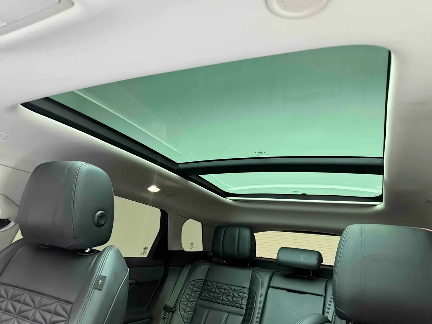 LAND ROVER RANGE ROVER AURORA