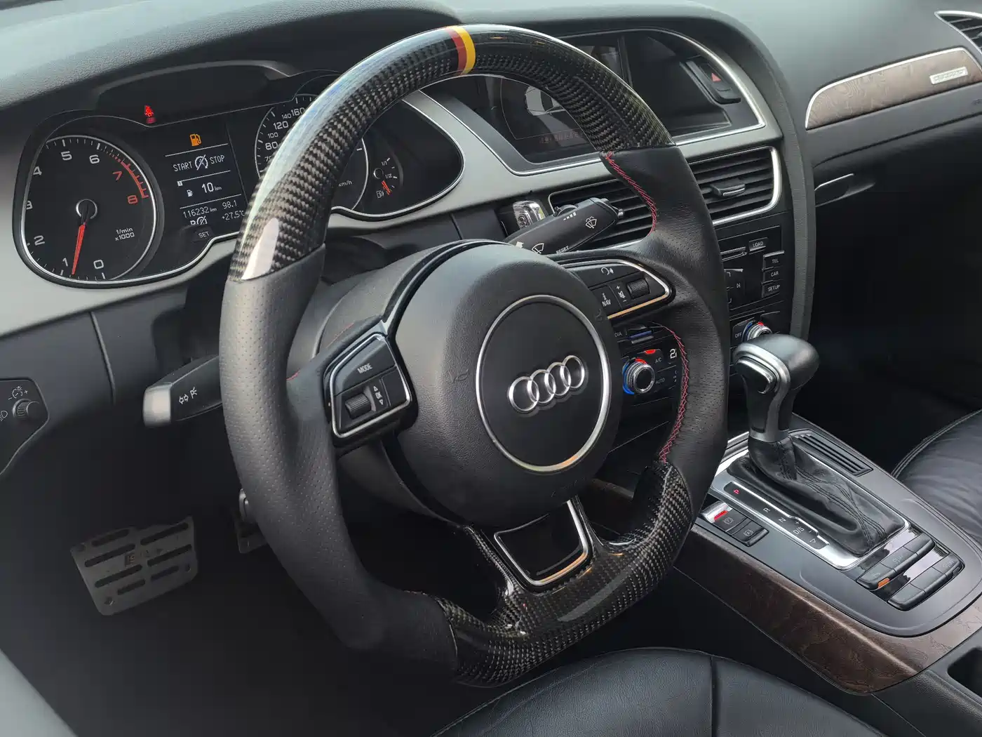 Audi A4L 2015 45 TFSI quattro Individual Sport фото 16