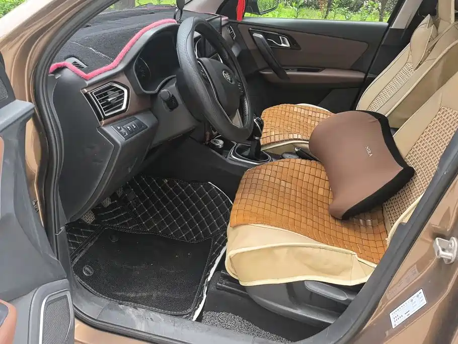 FAW Senya R7 2016 2016 1.6L Manual Intelligent