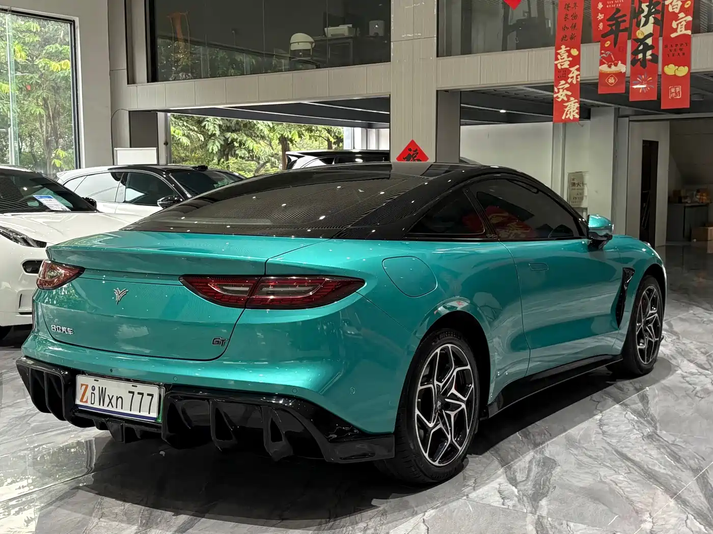 Nezha Auto Nezha GT 2025 2023 580 AWD Sport Edition