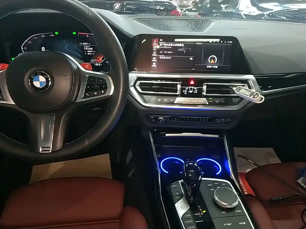 BMW 3-SERIES