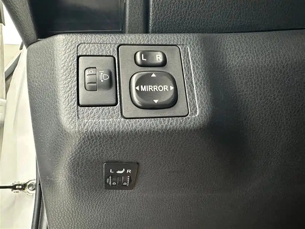 Toyota YARiS L Zhi Xuan 2022 Zhi Xuan X 1.5L CVT Luxury PLUS Edition фото 10