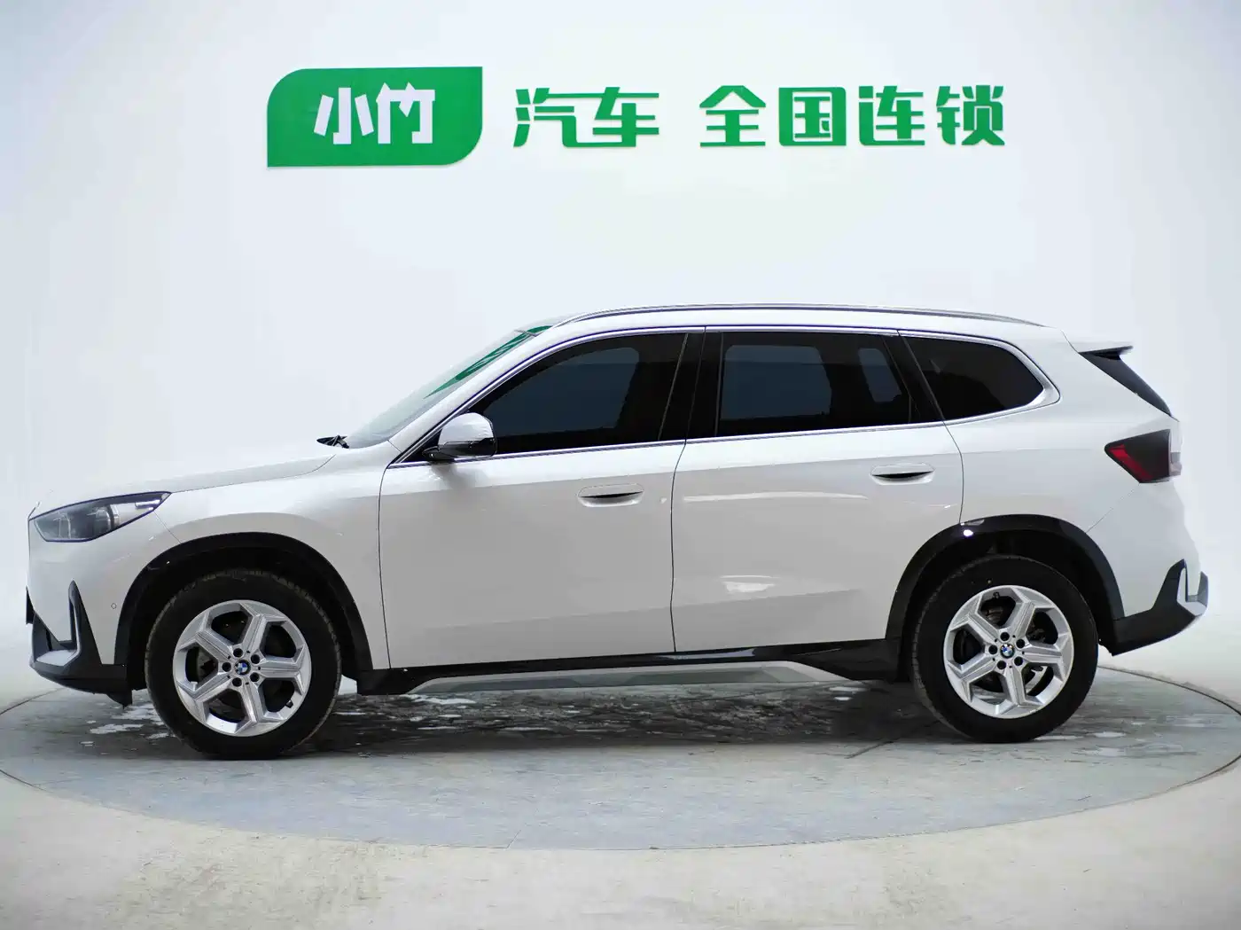 BMW X1 2023 sDrive20Li X Design Package фото 4