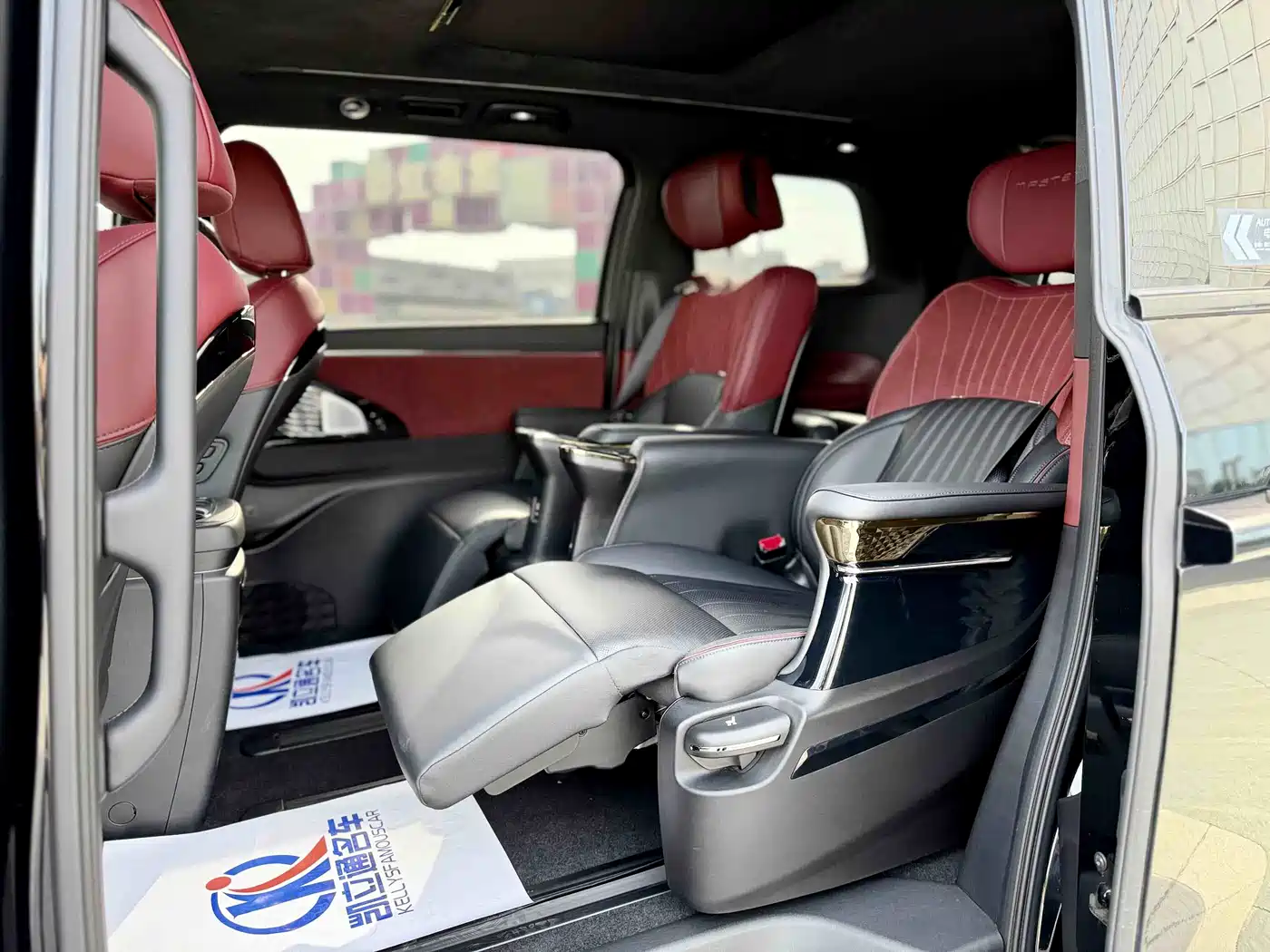 GAC Trumpchi Trumpchi M8 2024 Patriarch Series 400T Ultimate Edition фото 6