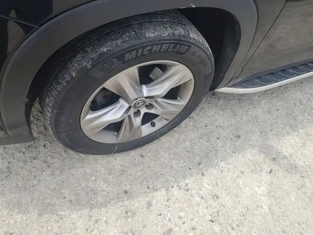 Toyota Highlander 2021 2.0T AWD Premium 7-Seater фото 23