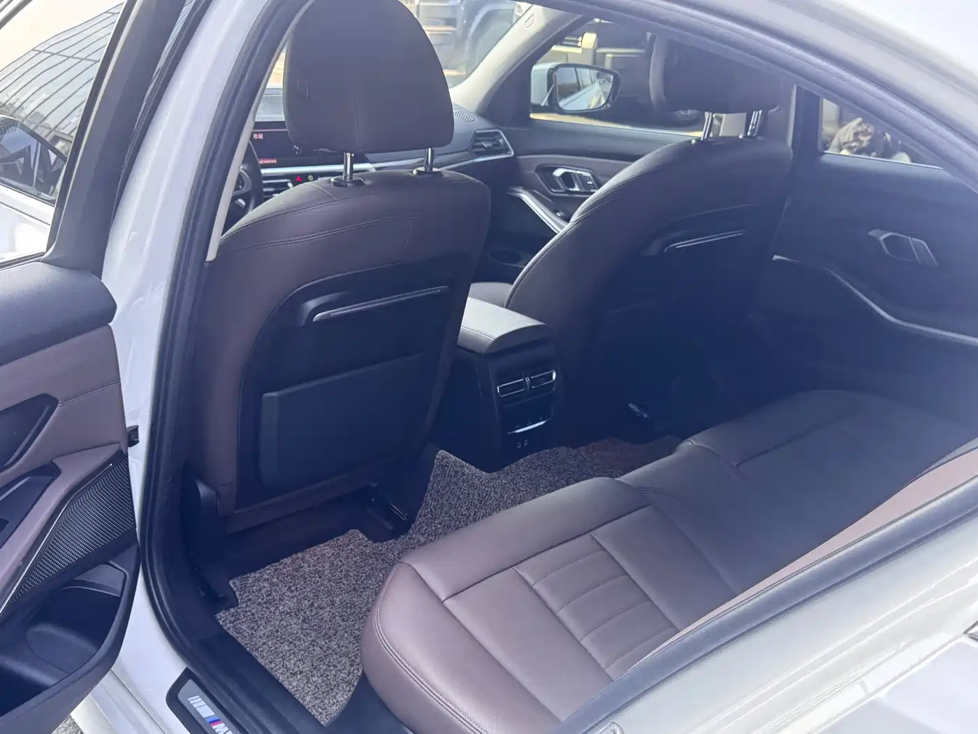 BMW 3 Series 2020 325Li M Sport Package фото 7