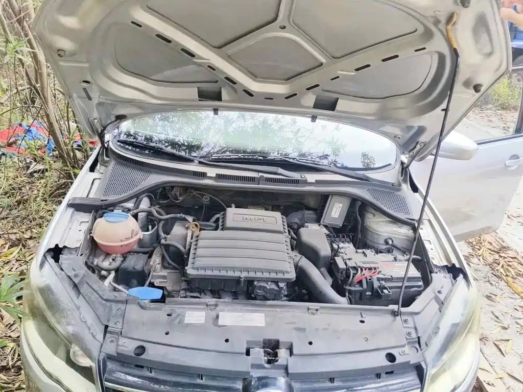 Фото 3 - Volkswagen Jetta