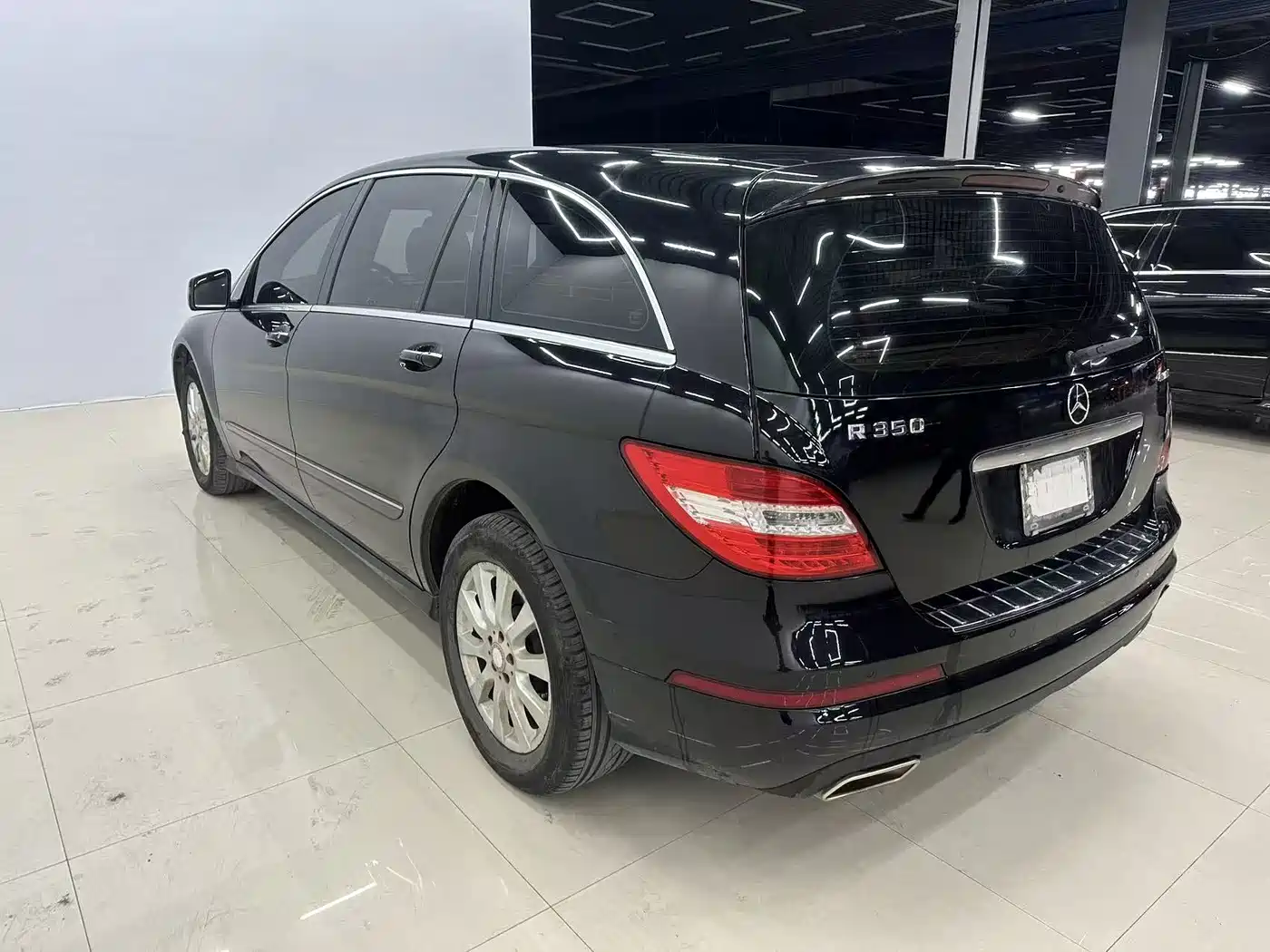 Mercedes-Benz R-Class 2011 R 350 L 4MATIC фото 9