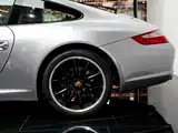 Photo 4 - Porsche 911