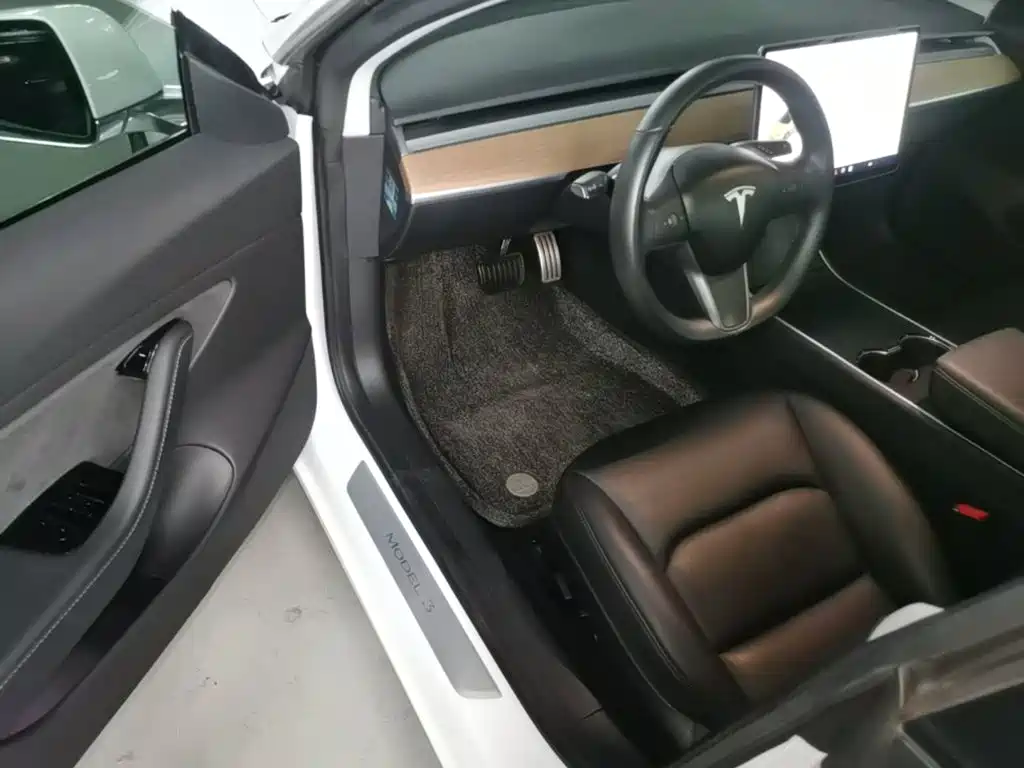Фото 16 - Tesla Model 3 (Import)