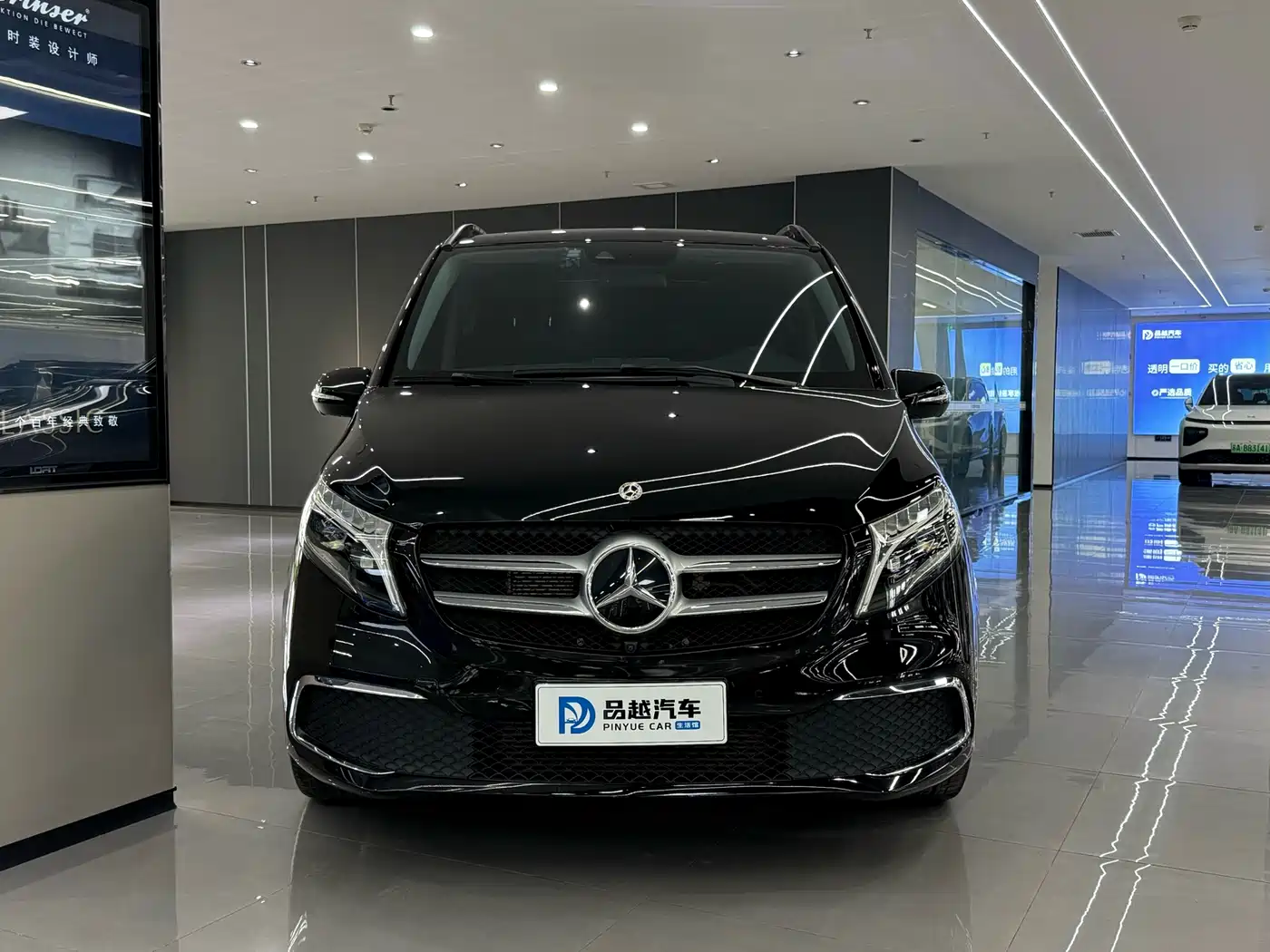 Mercedes-Benz V-Class 2021 V 260 Premium Edition фото 2