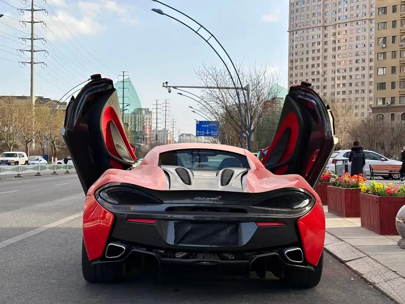 MCLAREN 570