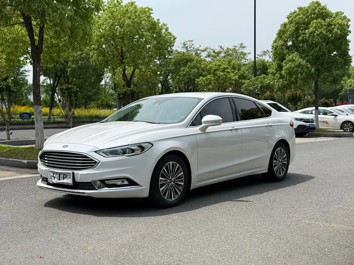 FORD MONDEO