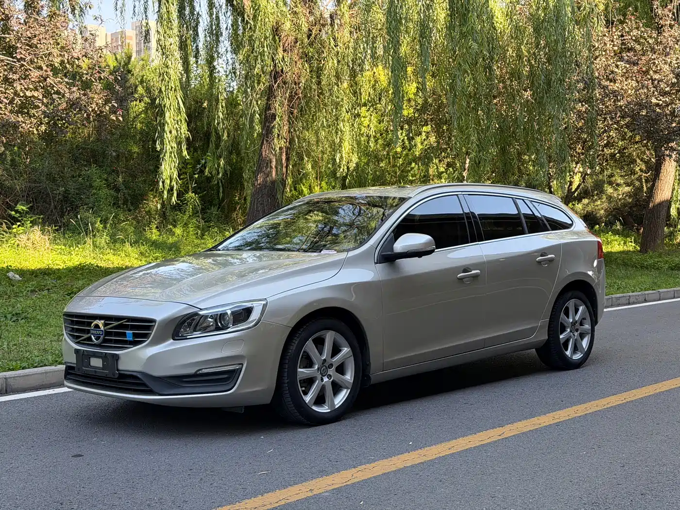 Volvo V60 2017 2017 T4 Zhi Shang Edition China V