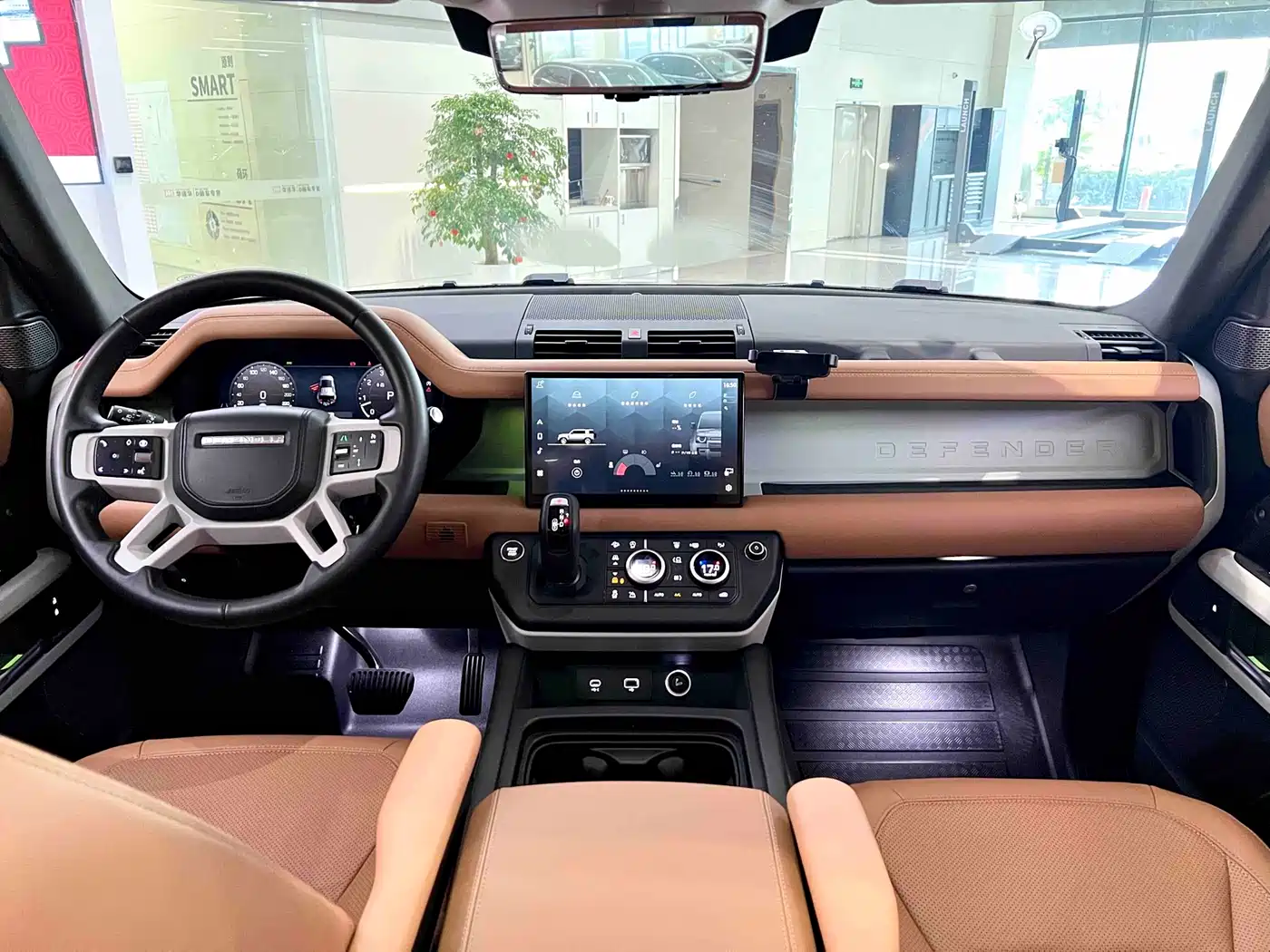 Land Rover Defender 2024 110 3.0T P400 Dark Special Edition фото 8