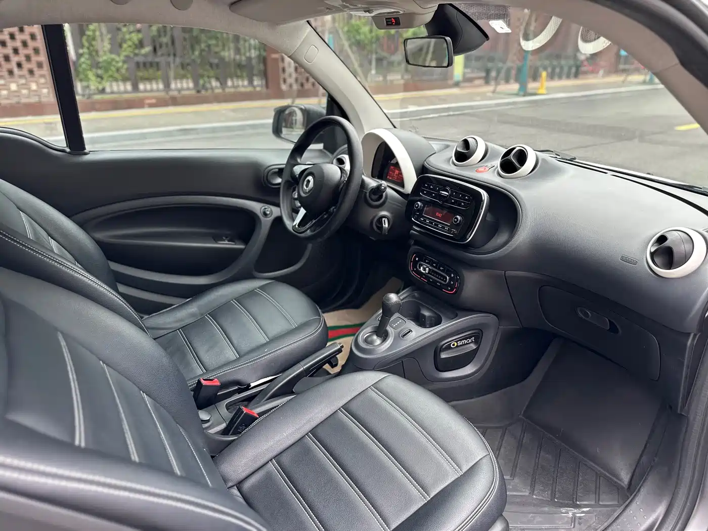 smart fortwo 2019 2018 1.0L 52kW Hardtop Agile Edition China V