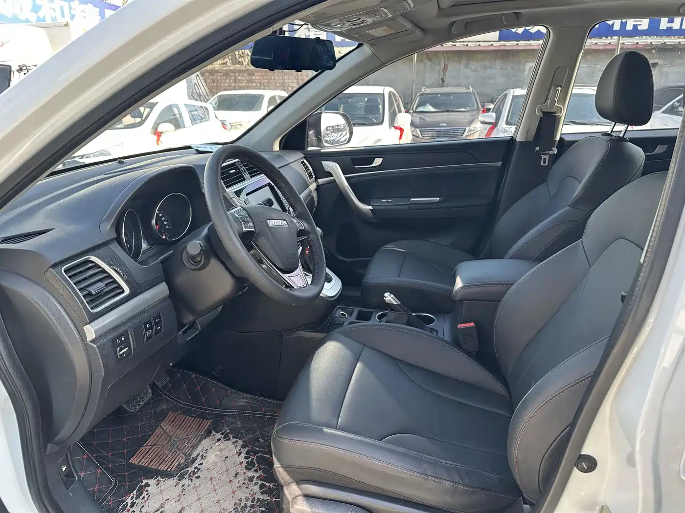 Haval M6 2019 1.5T DCT 2WD Elite Type China VI фото 4