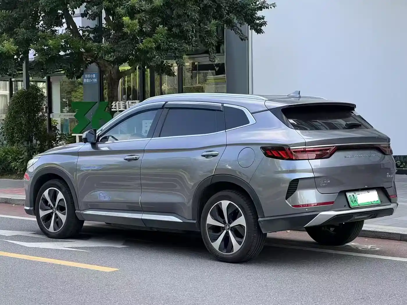 BYD Song PLUS PHEV 2021 DM-i 110KM Flagship PLUS фото 3