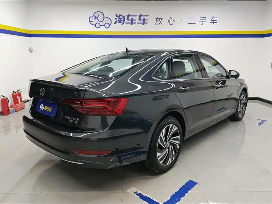 Volkswagen Sagitar 2022 280TSI DSG Soaring Edition фото 3