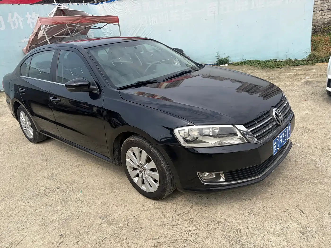 Volkswagen Lavida 2013 1.6L Automatic Comfort Edition фото 3
