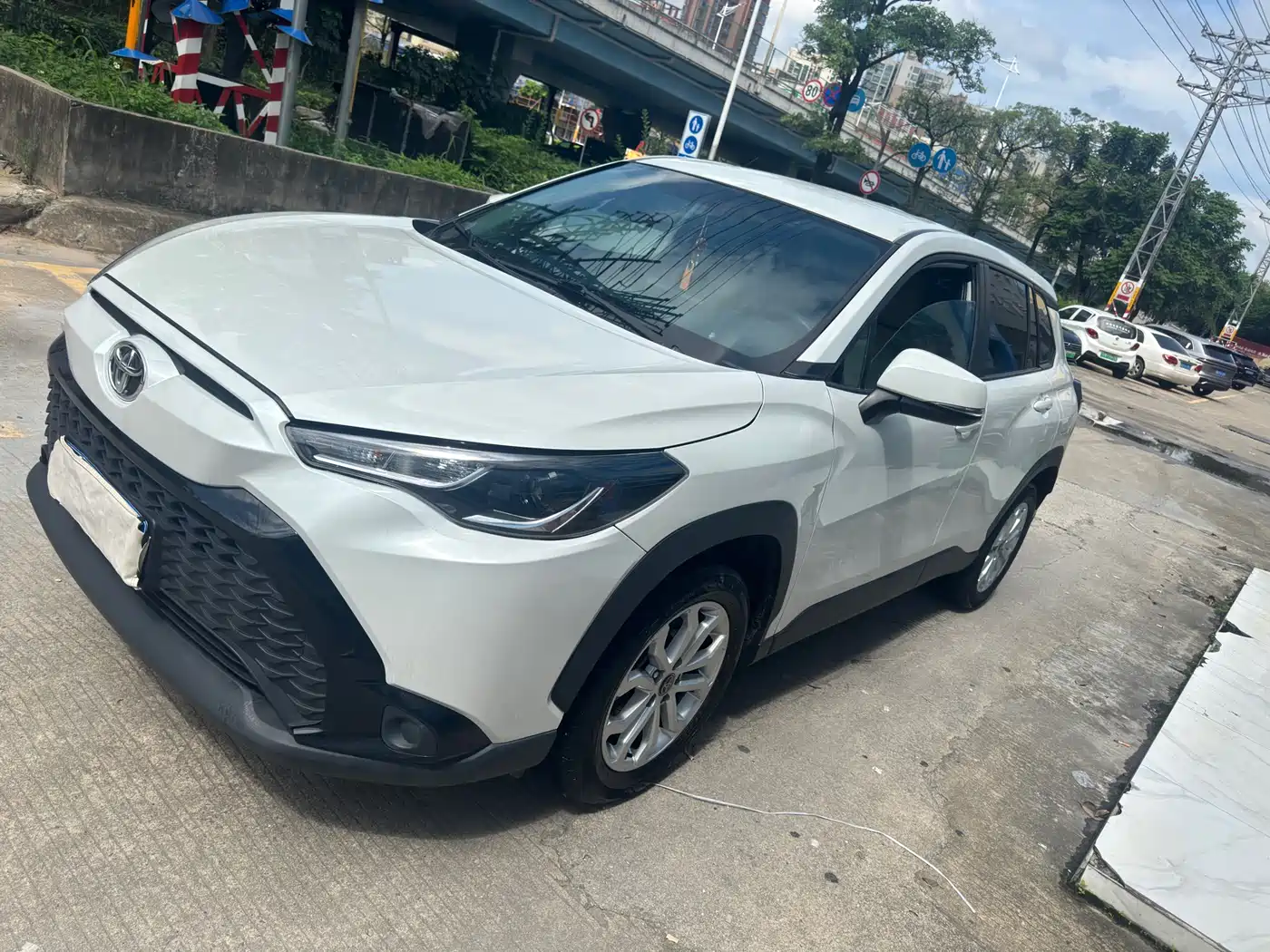 Toyota Frontlander 2023 2.0L CVT Elite Edition