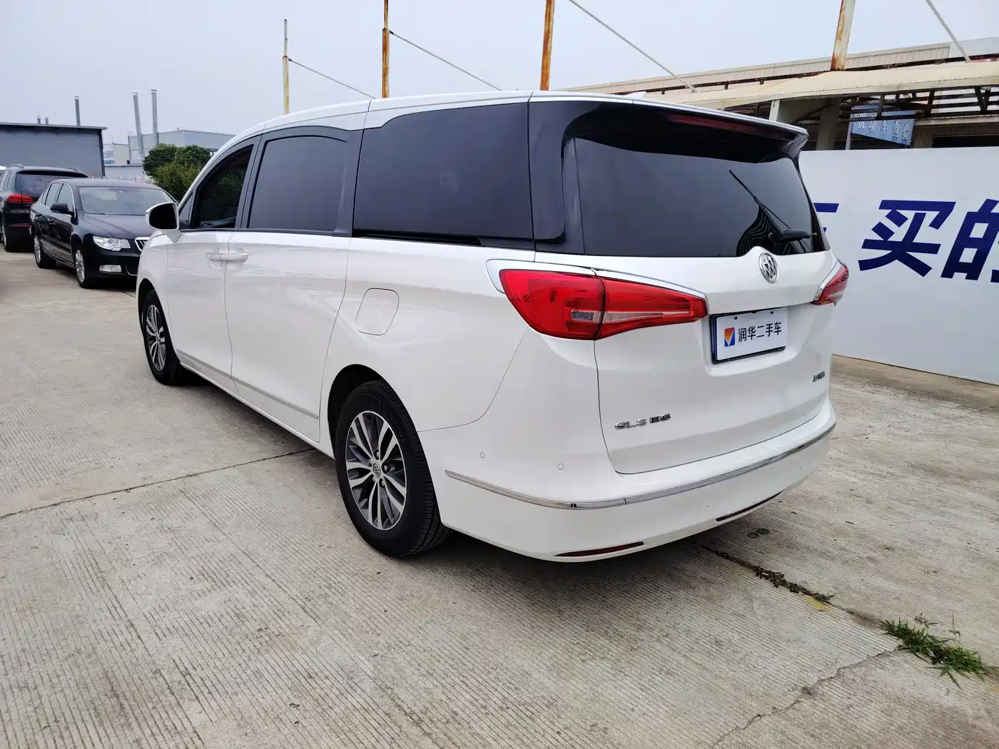 Buick GL8 2017 ES 28T Flagship China V фото 14