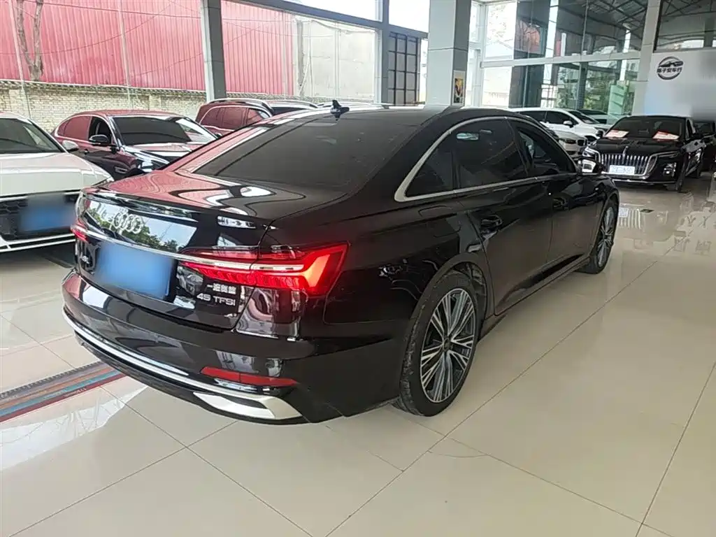 Audi A6L 2023 45 TFSI Premium Selection Dynamic фото 7