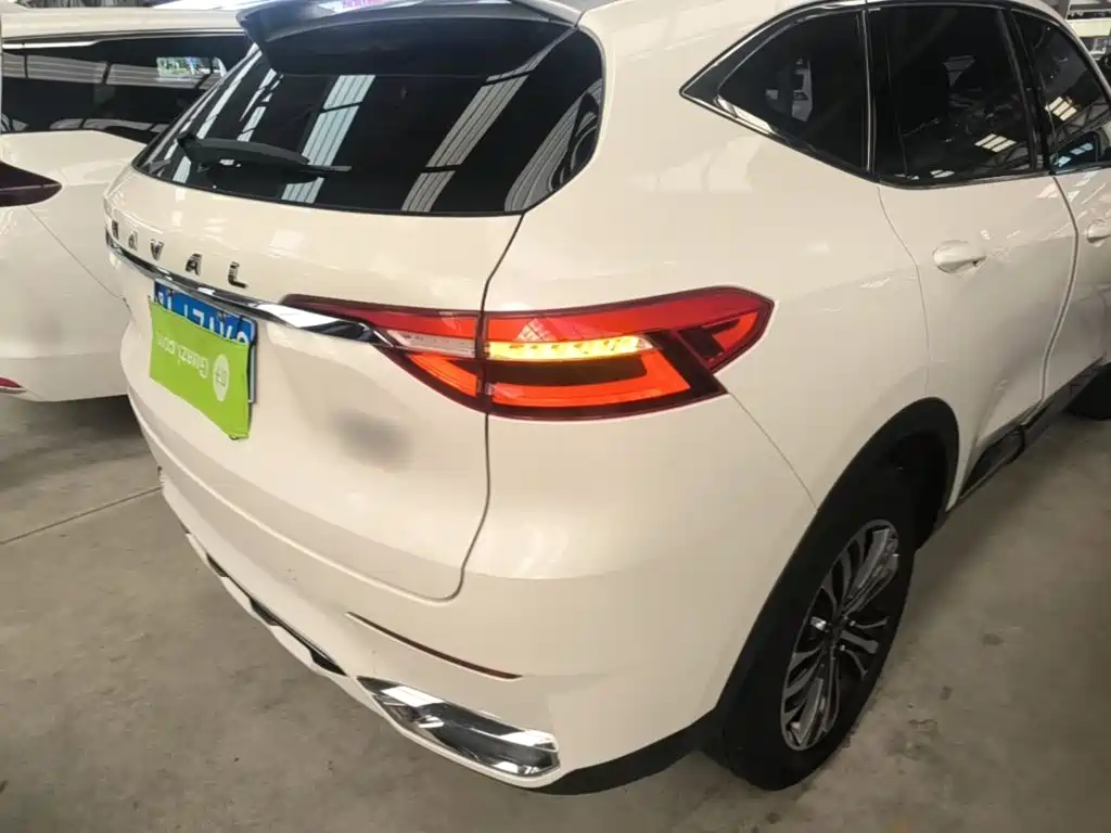 Haval F7 2019 2019 2.0T 2WD i-Model China V