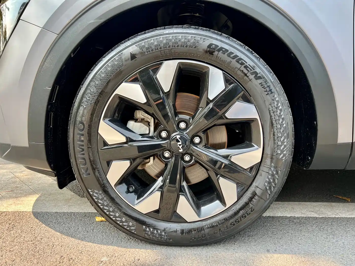 Kia Sportage 2023 2.0T 2WD Flagship Edition фото 38