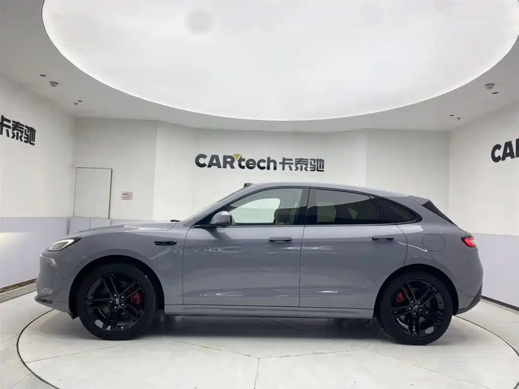 AITO Wenjie AITO M5 2024 Extended Range Max RS AWD Advanced Smart Driving Edition фото 8