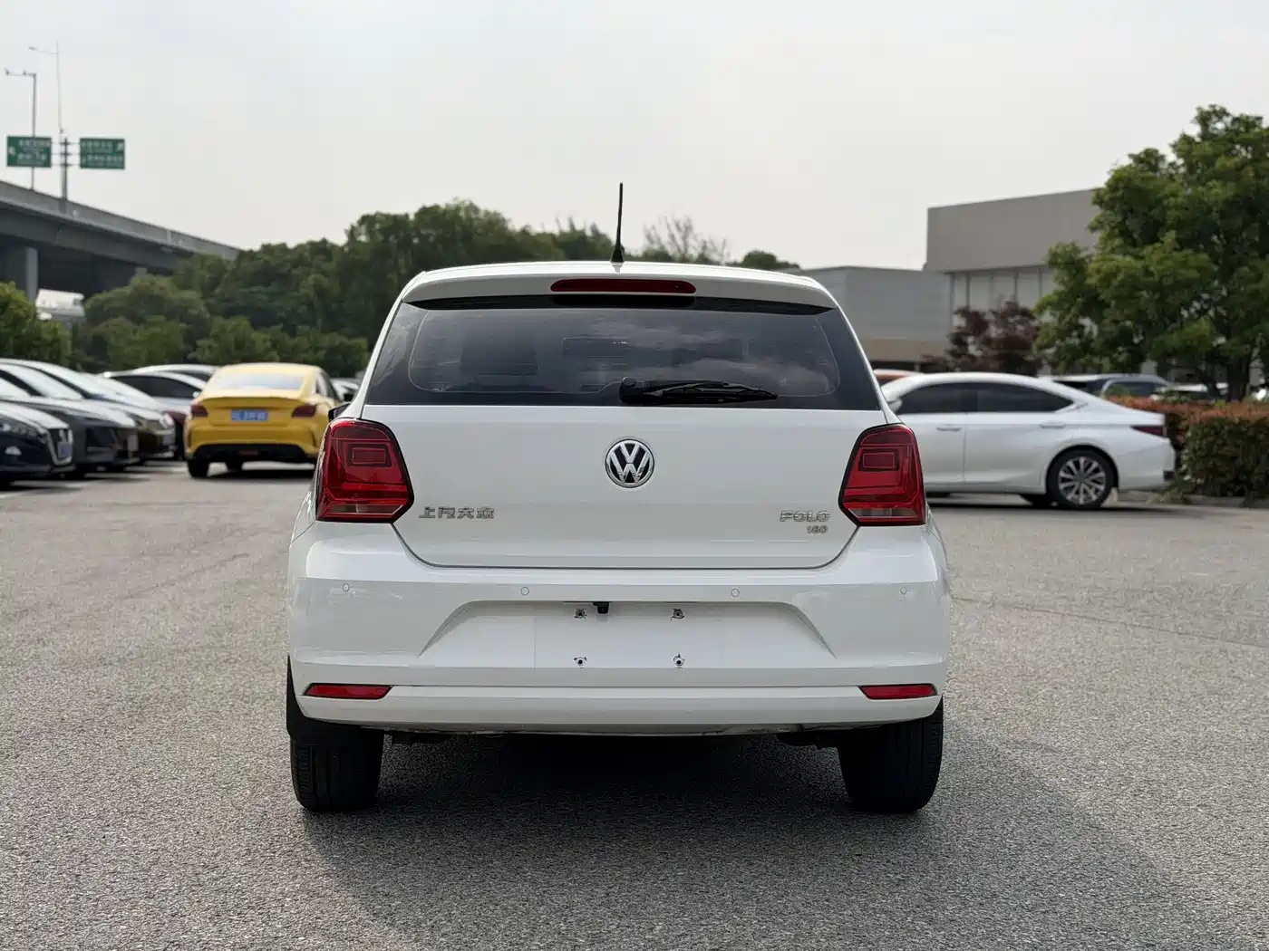 Volkswagen Polo 2018 1.5L Auto Comfort фото 8