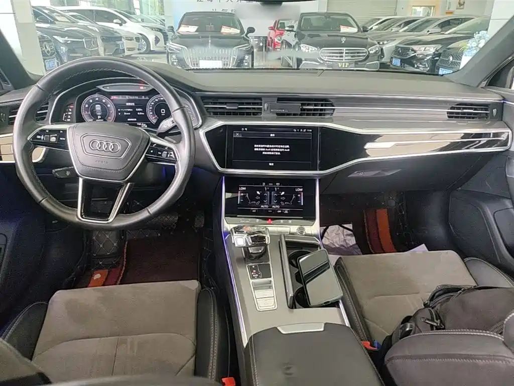 Audi A6L 2023 45 TFSI Premium Selection Dynamic фото 10