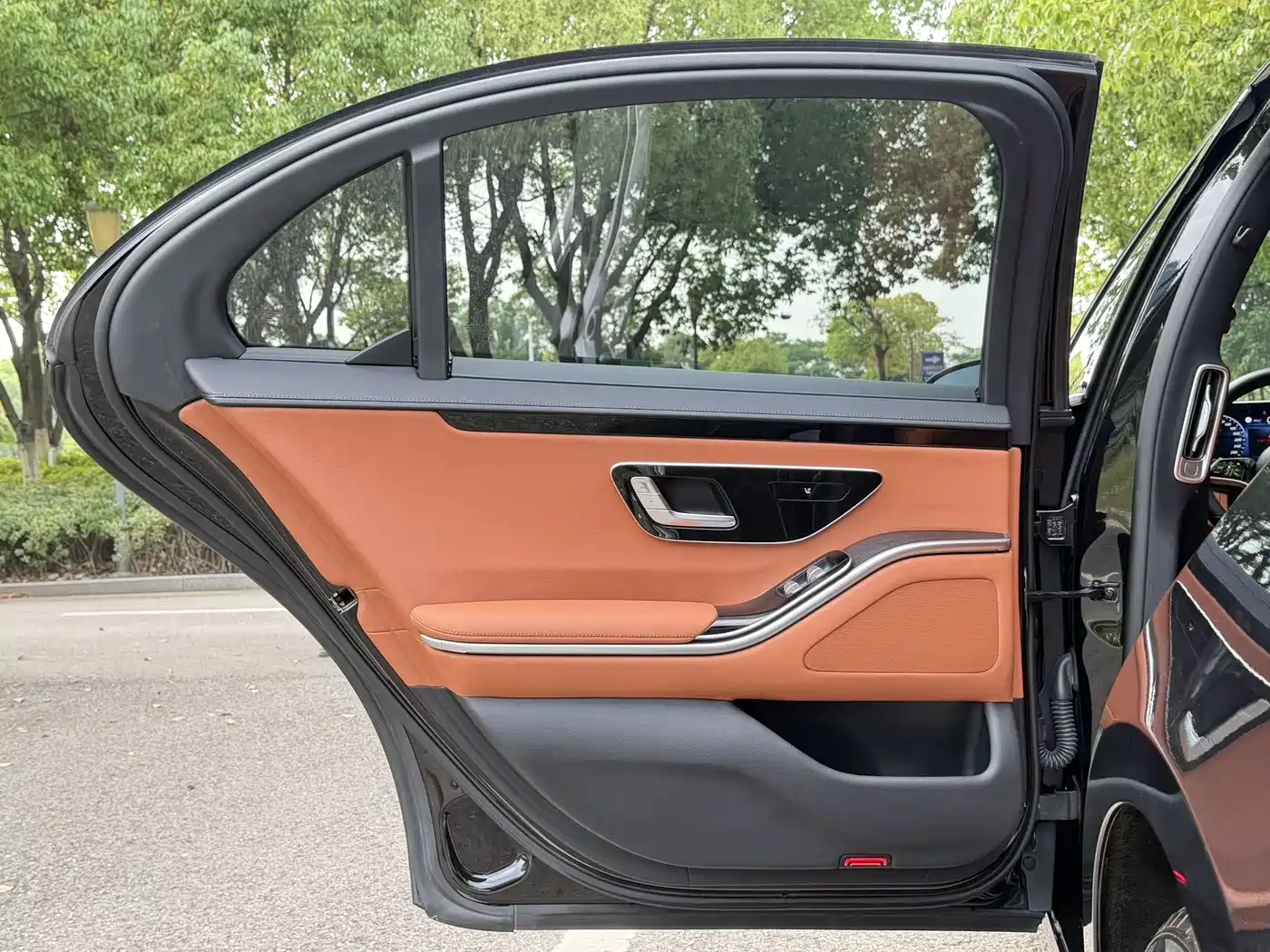 Mercedes-Benz S-Class 2023 Facelift S 400 L Business фото 18