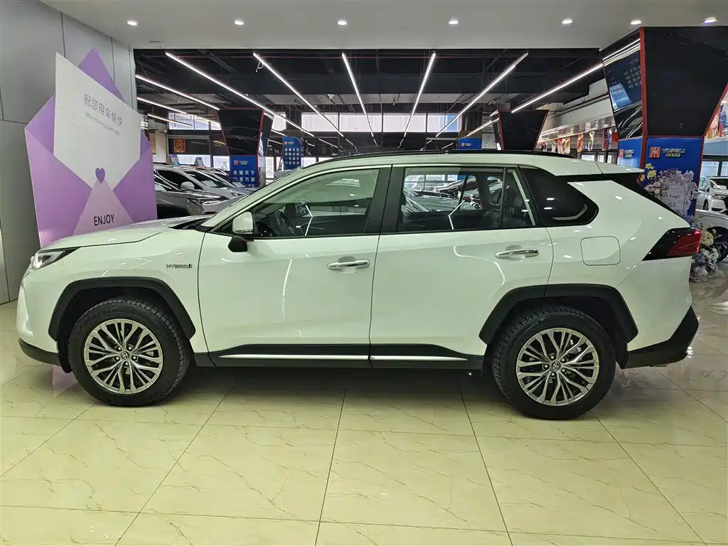 TOYOTA WILANDA