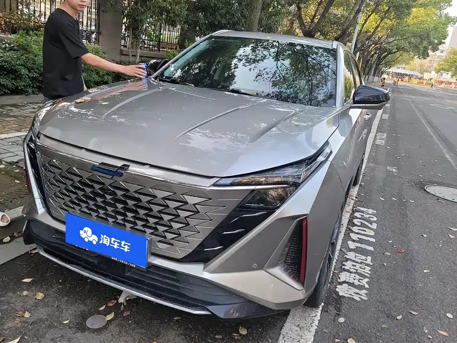 CHANGAN CHANGAN AUCHAN Z6