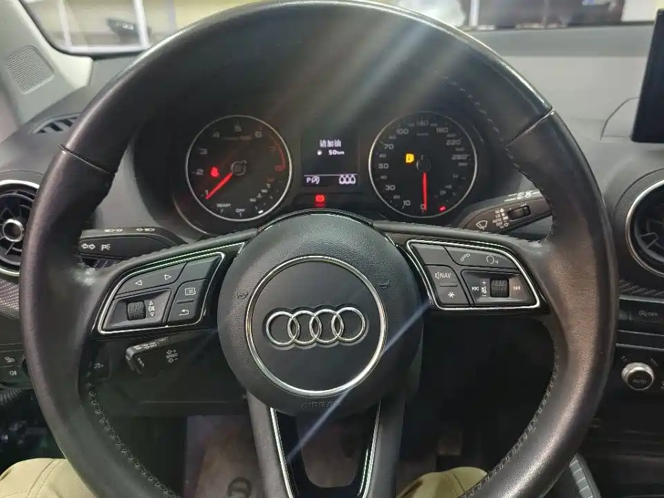 Audi Q2L 2021 Model 35 TFSI Fashion Dynamic фото 11