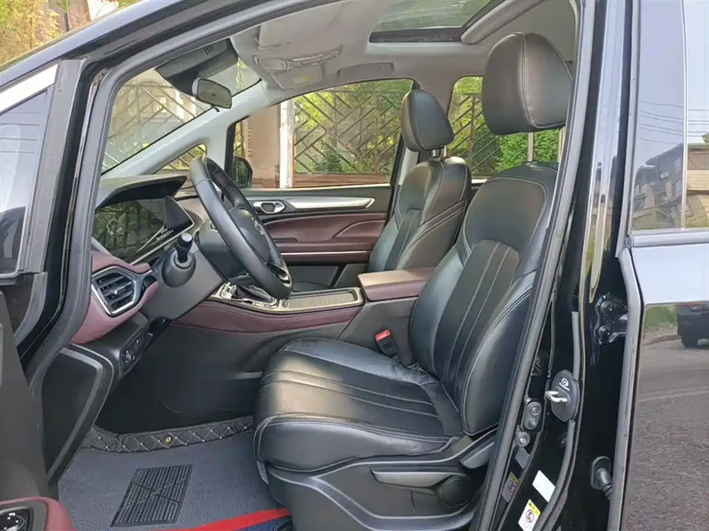 GAC Trumpchi Trumpchi M6 2021 PRO 270T DCT Luxury Edition фото 8