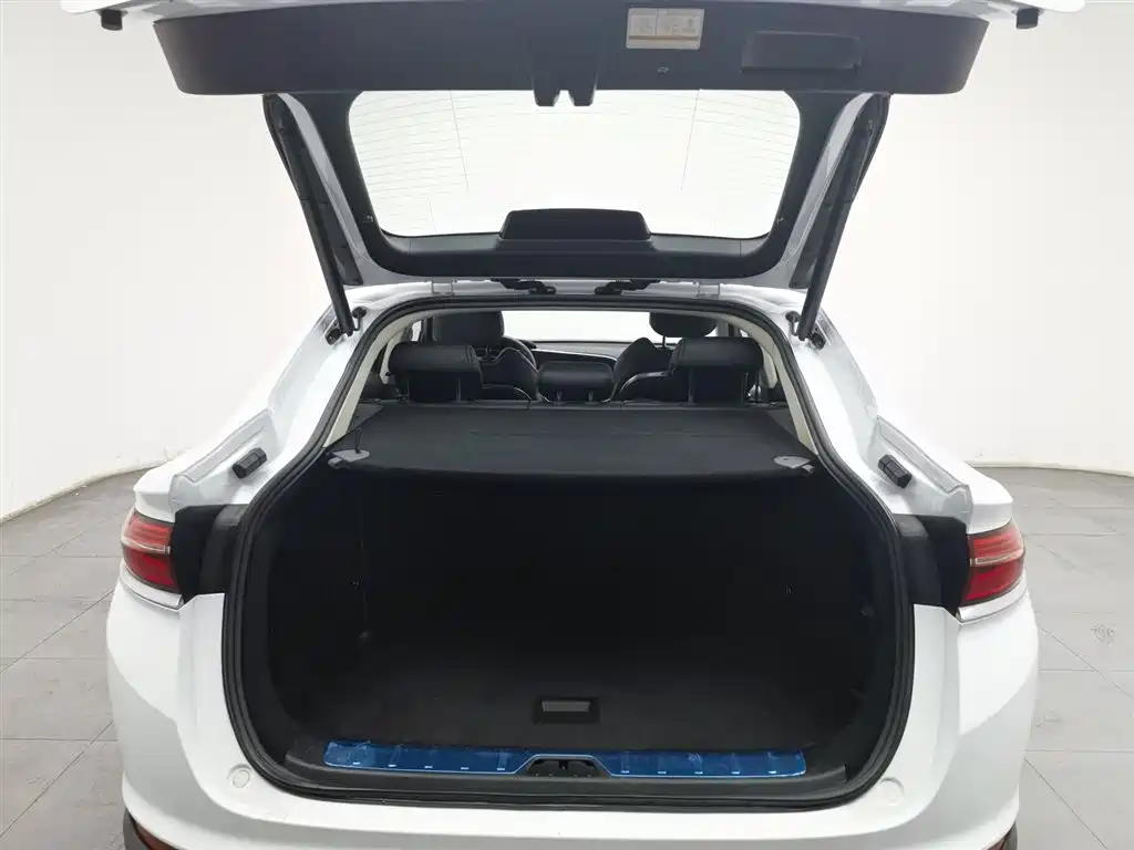 GEELY AUTOMOBILE XINGYUE