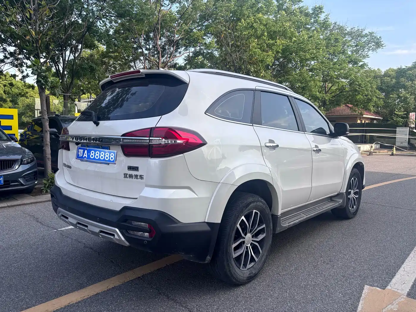 Jiangling Yusheng S350 2021 2020 2.0T Automatic 4WD Gasoline Comfort Edition