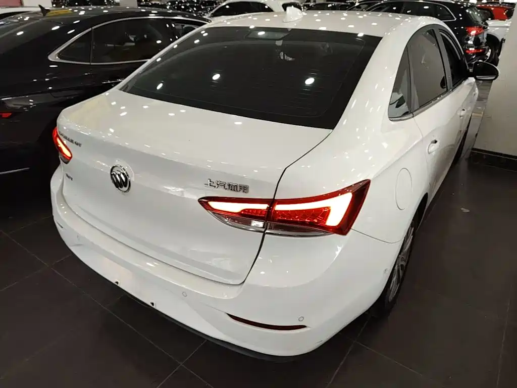 Фото 7 - Buick Excelle